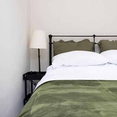 Edinburgh Holyrood Park Views Apartment Esterno foto