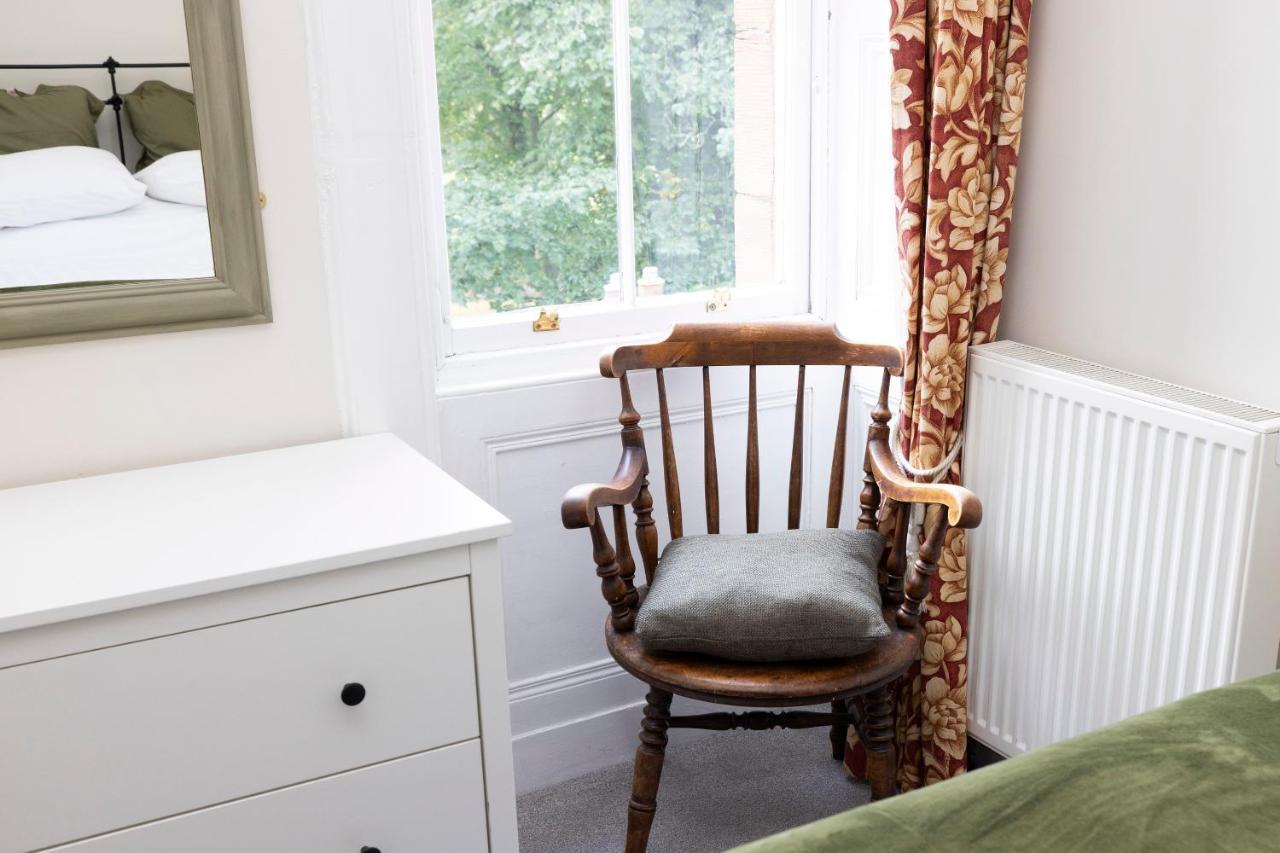 Edinburgh Holyrood Park Views Apartment Esterno foto