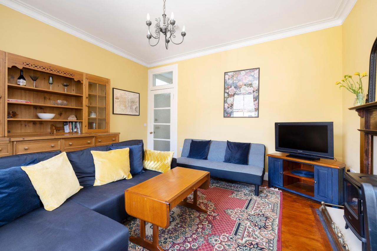 Edinburgh Holyrood Park Views Apartment Esterno foto