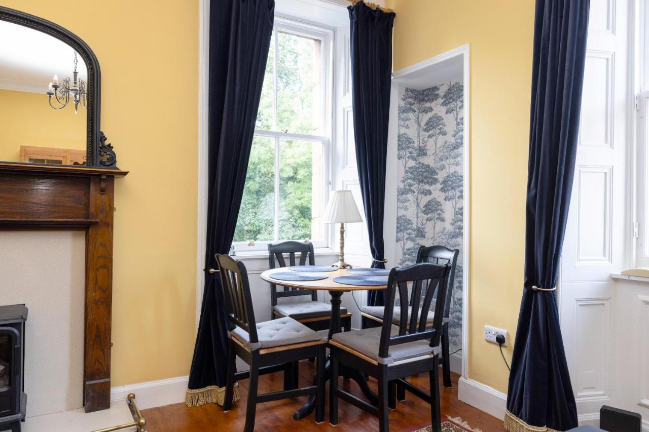 Edinburgh Holyrood Park Views Apartment Esterno foto
