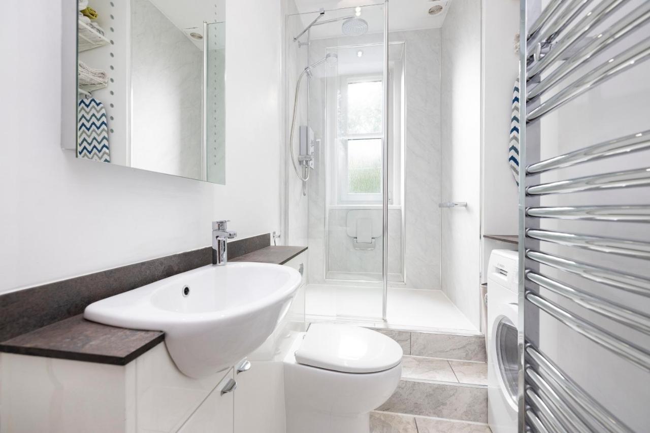 Edinburgh Holyrood Park Views Apartment Esterno foto
